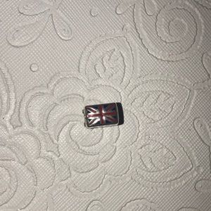 PANDORA CHARM- UK FLAG TOUR BUS